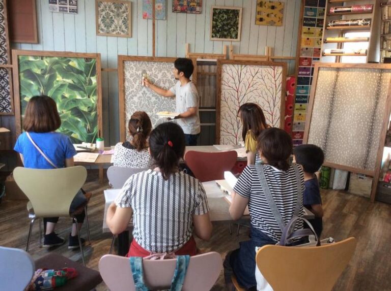 貼り方教室のワークショップ