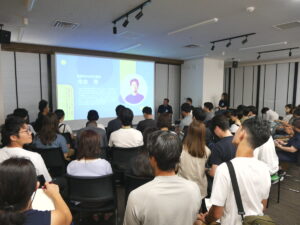 相互建装木本氏の講演 水回りDIYに興味をもつ参加者